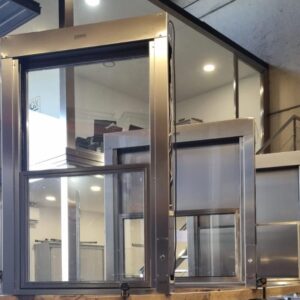 Ventanas guillotina de acero inoxidable